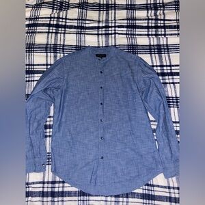 Medium Linen Banana Republic button down